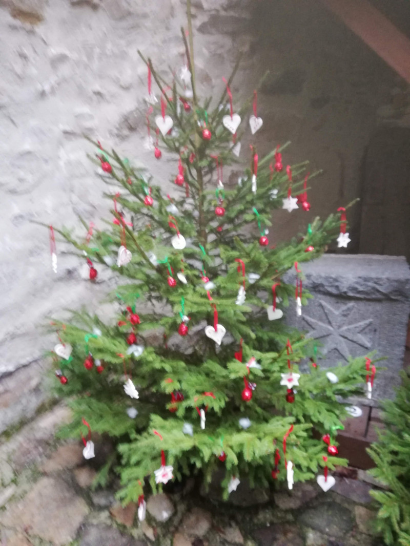 Ozdoby na vánoční strom hrad Strakonice Ozdoby na vánoční strom hrad Strakonice